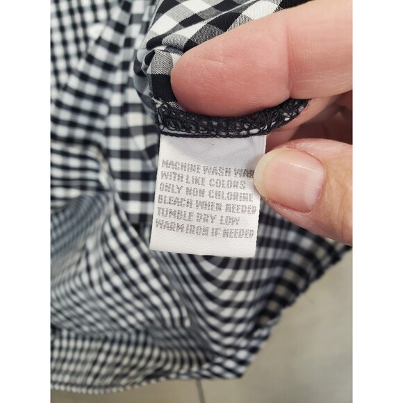 Foxcroft Wrinkle Free Shaped Fit Black Gingham 3/4 Sleeve Button-Up Top Size 16 - Picture 7 of 7